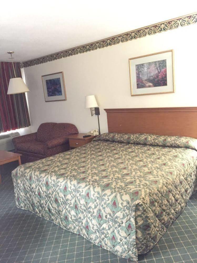 Economy Inn Диллон Экстерьер фото